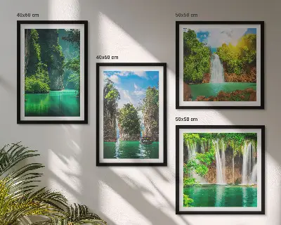 Poster set met lijst groene landschappen en watervallen