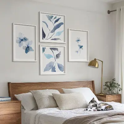 Minimalistische blauwe bloemen meerluik in lijst