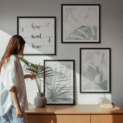 Set van posters met lijst De bladeren van de planten zijn groenachtig grijs.