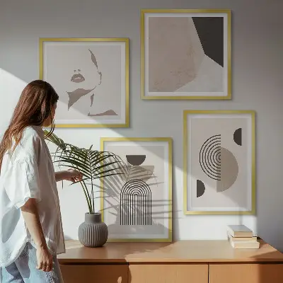Abstracte gelaatsvormen meerluik in lijst