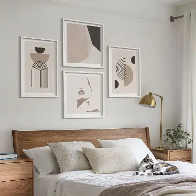 Abstracte gelaatsvormen meerluik in lijst