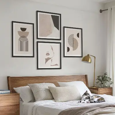 Abstracte gelaatsvormen meerluik in lijst