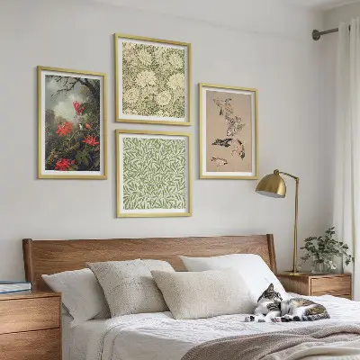 Bloemen en vogels in een natuurlijke omgeving meerluik in lijst
