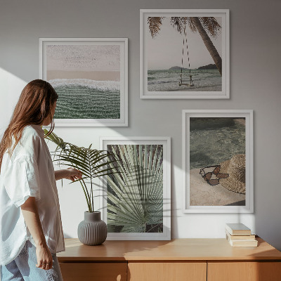 Set van posters met lijst Strandvakantie met schommelende bladeren