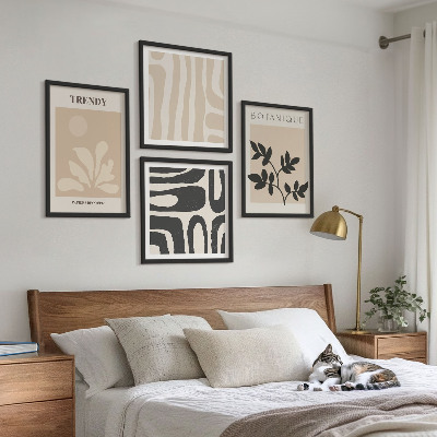 Set van posters met lijst Stijlvolle plantenmotieven in beige en zwart.