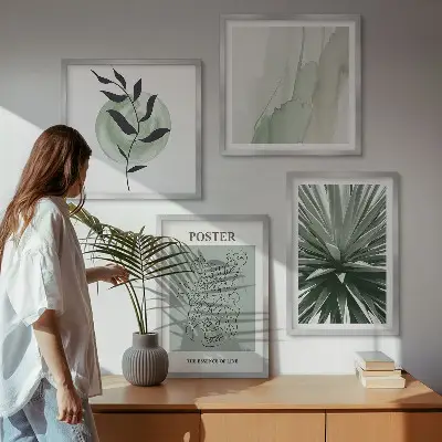 Set posters met lijst met groenbeige plantpatronen