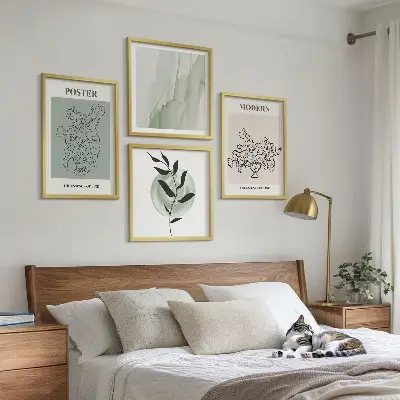 Bloemen in een moderne vaas meerluik in lijst