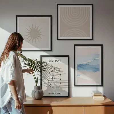 Meerluik in lijst met lijnen, golven, pastelkleuren en een minimalistisch ontwerp