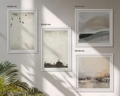 Set van posters met lijst met afbeeldingen van vogels, rotsen, penseelstreken en versieringen