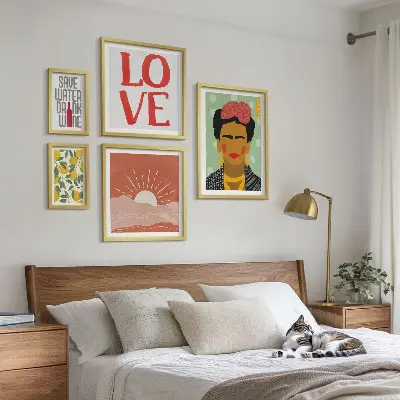 Gallery wall bloemen vrouw in boho-stijl set met artistieke prints