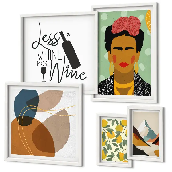 Set van moderne schilderijen met abstracte portretten in boho-stijl