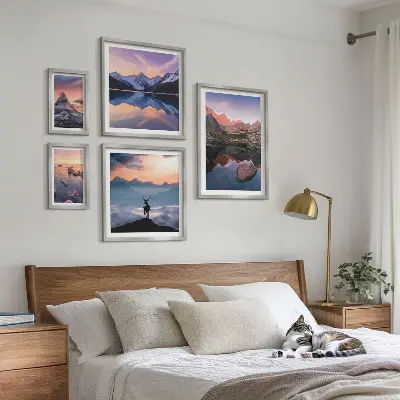 Gallery wall Weerspiegelingen van de zonsondergang in de bergen
