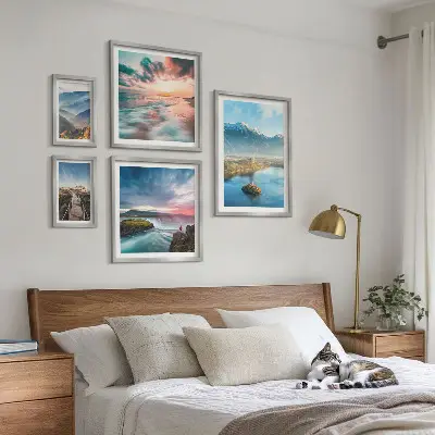 Moderne schilderijen set met berglandschappen en watervallen
