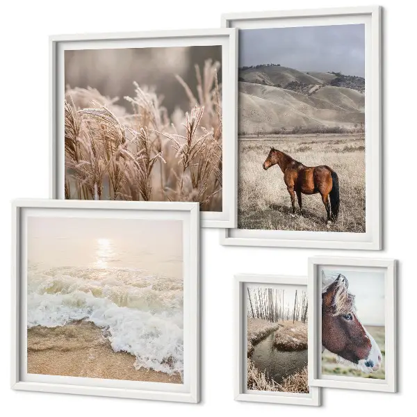 Moderne schilderijenset met landschappen van paarden bij het water