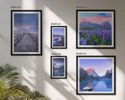 Gallery wall met berg- en kustlandschappen