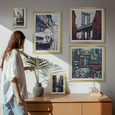 Wanddecoratie compositie Stijlvolle auto's en straatarchitectuur