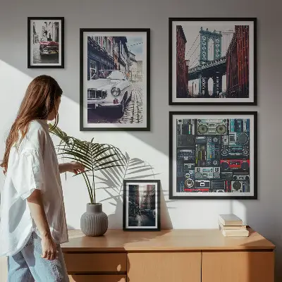 Wanddecoratie compositie Stijlvolle auto's en straatarchitectuur