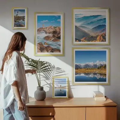 Moderne schilderijenset met natuurlijke bergen, zee en vuurtorens