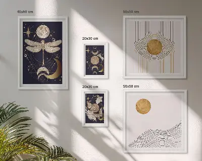 Gallery wall met stijlvolle motieven van ruimte-insecten