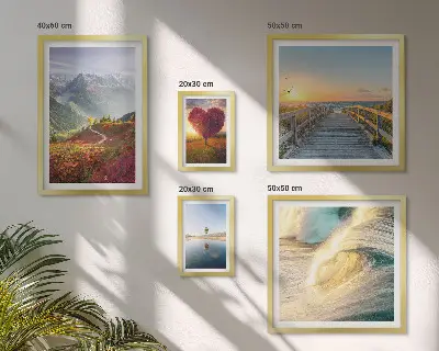 Moderne schilderijenset met afbeeldingen van landschappen, bergen, harten, golven en ballonnen