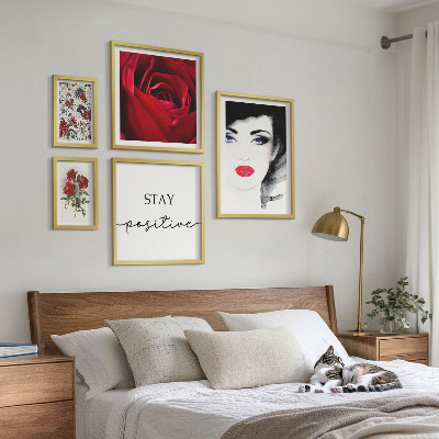 Wanddecoratie compositie Vrouwenportretten met bloemen in vintage stijl