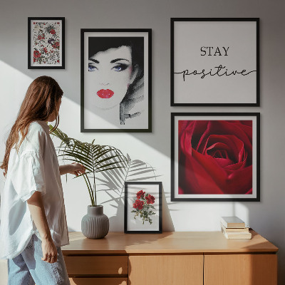 Wanddecoratie compositie Vrouwenportretten met bloemen in vintage stijl