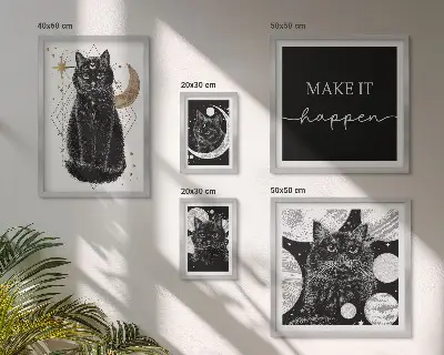 Gallery wall met zwarte katten in boho stijl