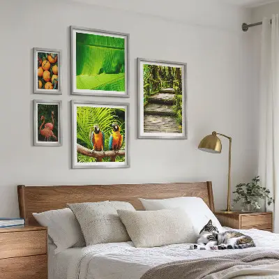 Set van moderne schilderijen met tropische fruitmotieven uit de natuur