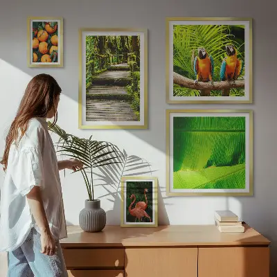 Set van moderne schilderijen met tropische fruitmotieven uit de natuur