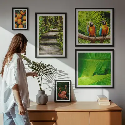 Set van moderne schilderijen met tropische fruitmotieven uit de natuur