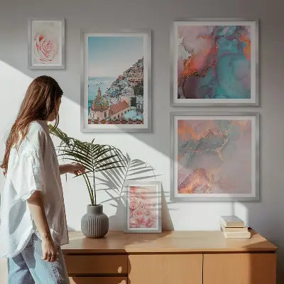 Wanddecoratie compositie met romantische roze landschappen
