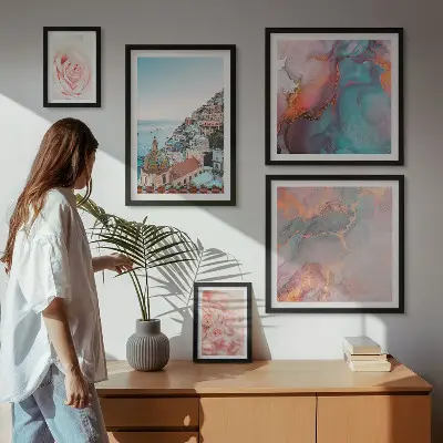 Wanddecoratie compositie met romantische roze landschappen
