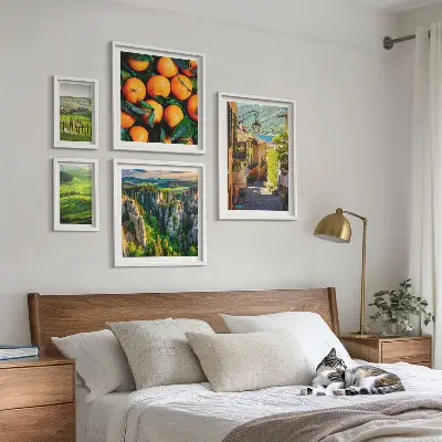 Set van moderne schilderijen met charmante landelijke landschappen