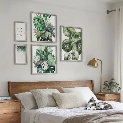 Wanddecoratie compositie met moderne plantmotieven