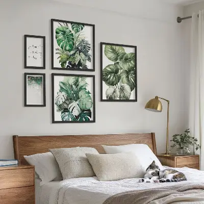 Wanddecoratie compositie met moderne plantmotieven