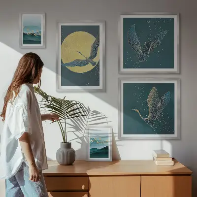 Set van moderne schilderijen met landschappen, vogels en een nachtelijke hemel