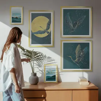 Set van moderne schilderijen met landschappen, vogels en een nachtelijke hemel