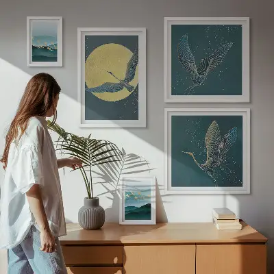 Set van moderne schilderijen met landschappen, vogels en een nachtelijke hemel