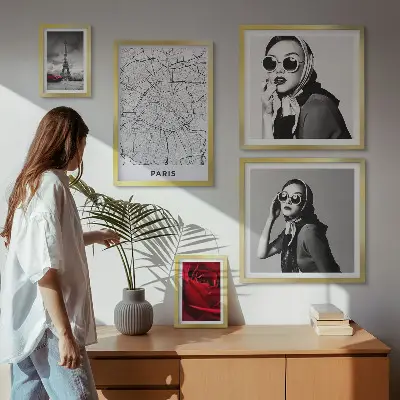 Moderne schilderijen set Stijlvolle accenten uit de Parijse mode