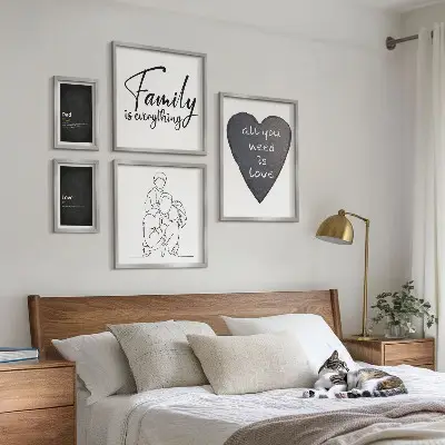 Gallery wall met thema familiewaarden, liefde en verbondenheid
