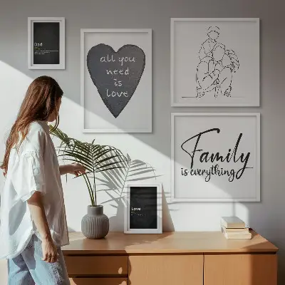 Gallery wall met thema familiewaarden, liefde en verbondenheid
