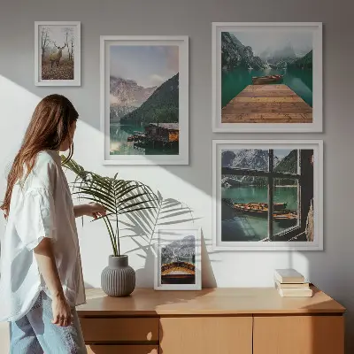 Schilderijen set met berglandschappen en meren