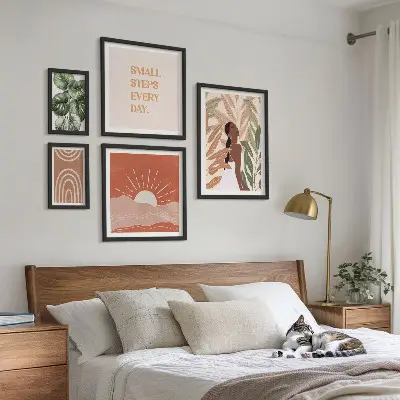 Wanddecoratie met plantenmotief in boho-stijl