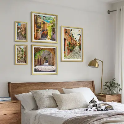 Gallery wall Charmante groene straten van de stad