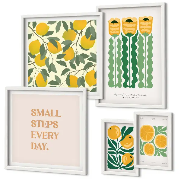 Set van moderne schilderijen met bloemen, citrusvruchten en positieve slogans