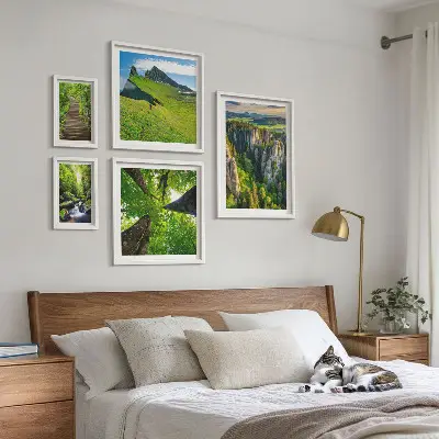 Wanddecoratie compositie groene landschappen met natuurpaden