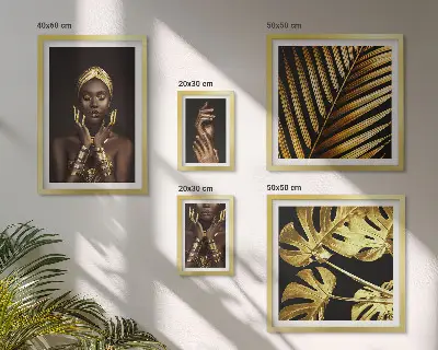 Gallery wall met glamourportretten van vrouwen in de natuur