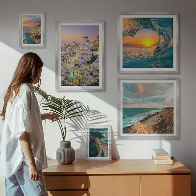 Gallery wall met kustlandschappen en stranden
