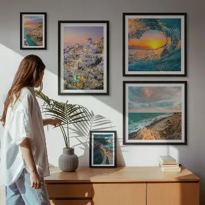 Gallery wall met kustlandschappen en stranden