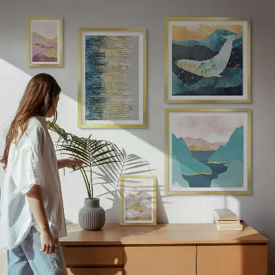 Wanddecoratie compositie abstracte bergen met een modern zeegezicht